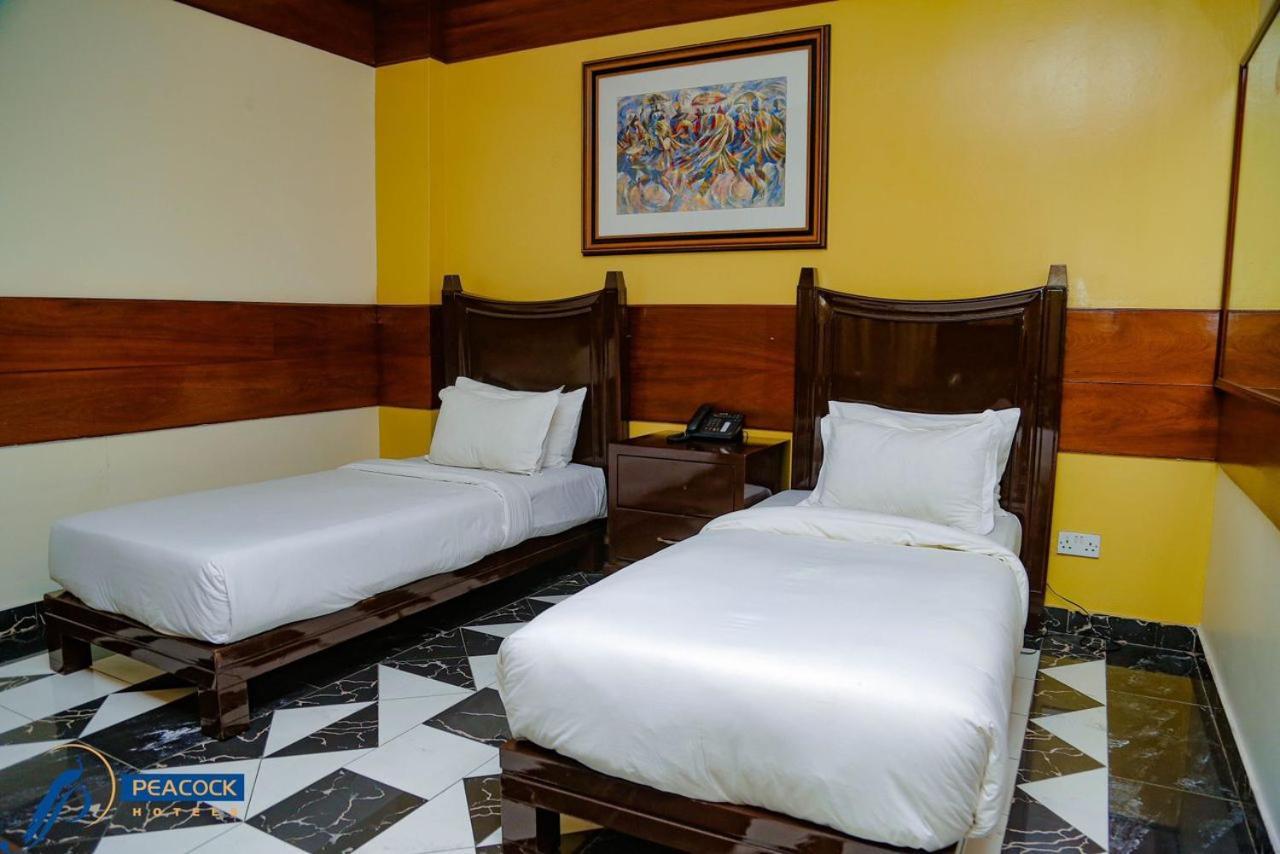 Peacock Hotel Дар ес Саалам Екстериор снимка